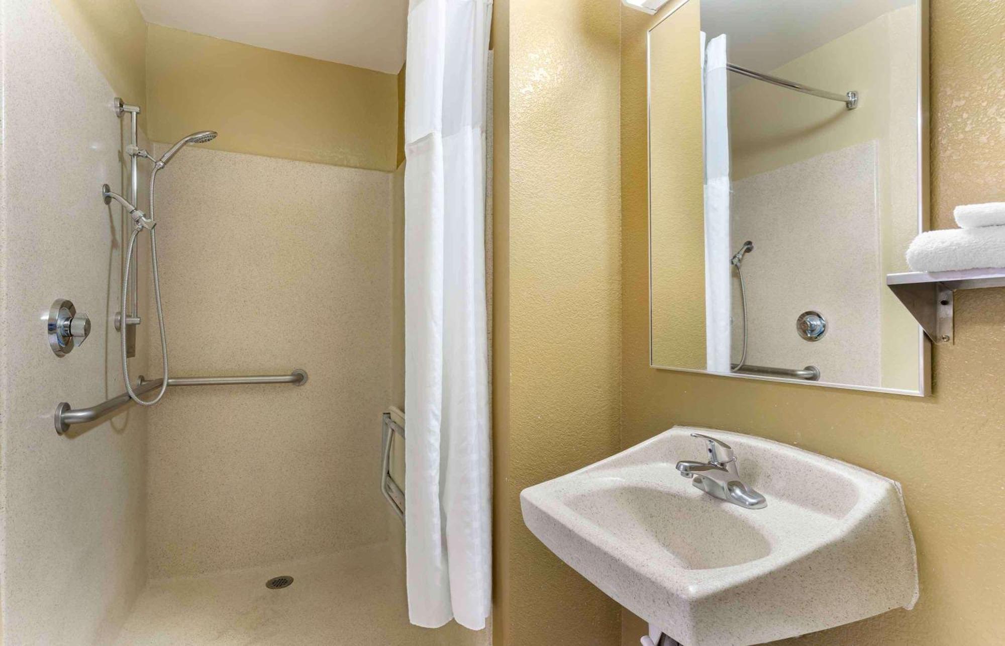 Extended Stay America Suites - Livermore - Airway Blvd Zewnętrze zdjęcie